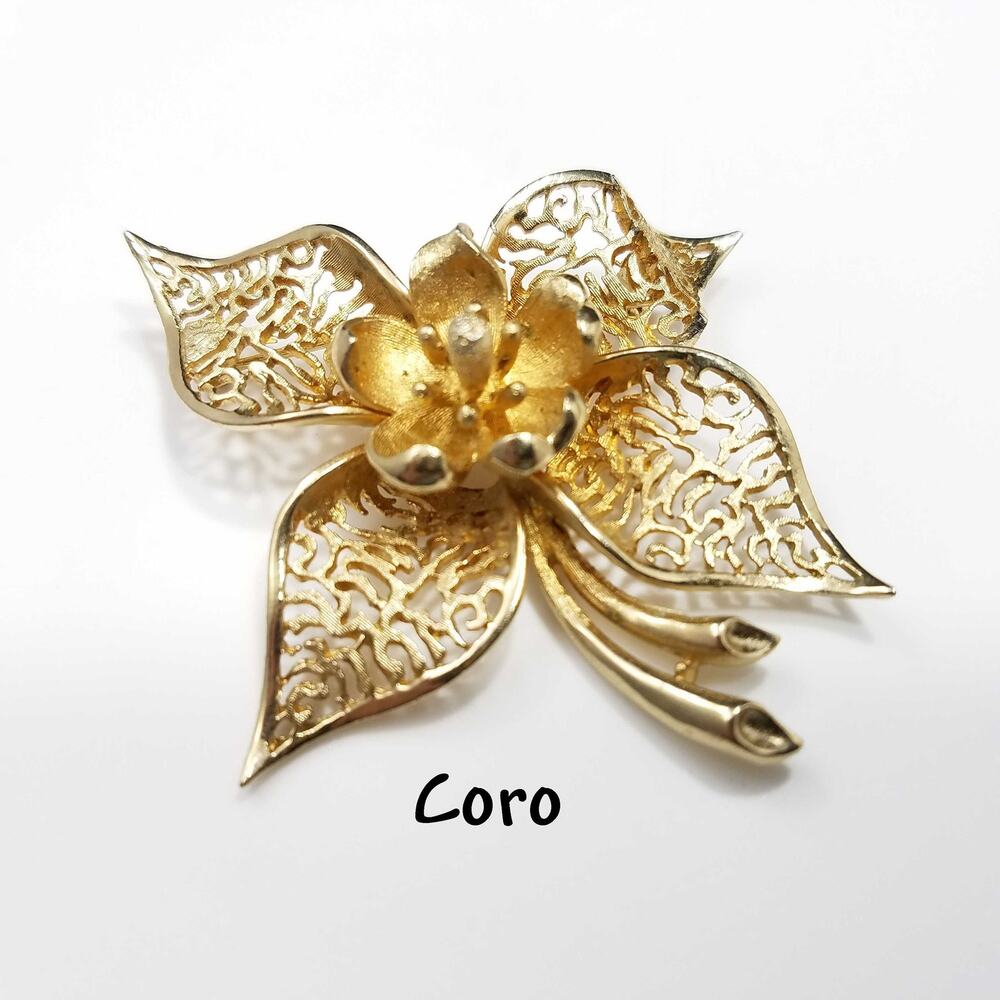 Vintage Coro Gold Plated Filigree Flower Brooch, 1950s Wedding Jewelry